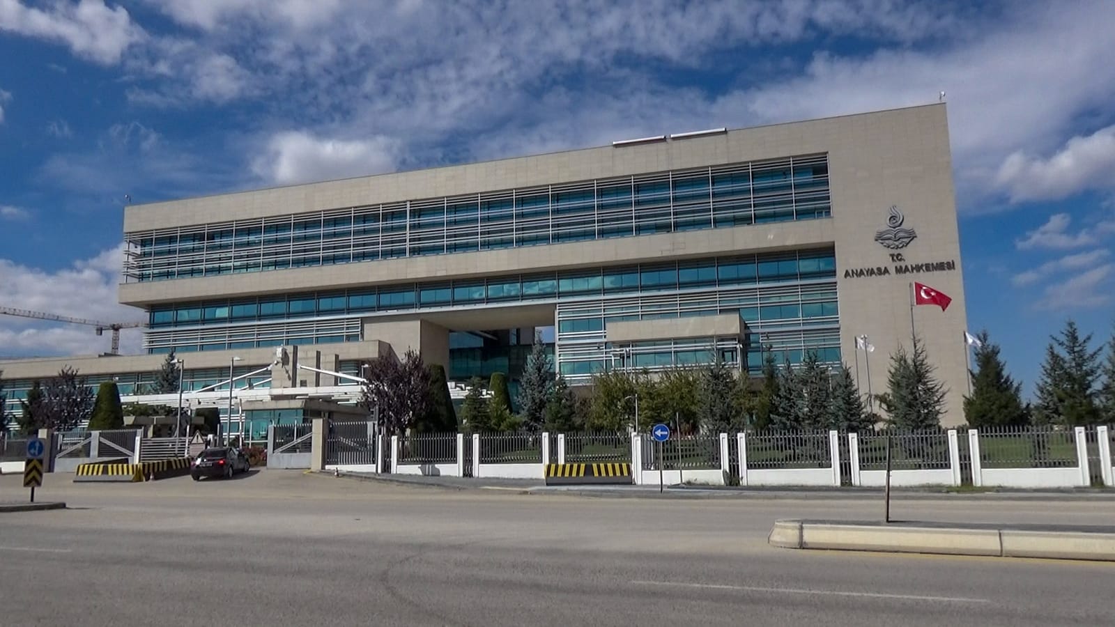 Anayasa Mahkemesi binası